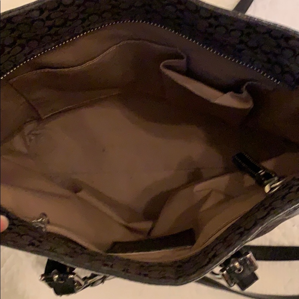 Coach purse - Picture 4 of 5